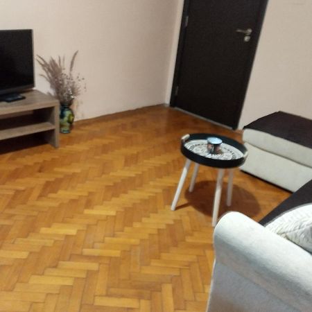 Прекрасен Апартамент В Бургас Burgas Exteriör bild